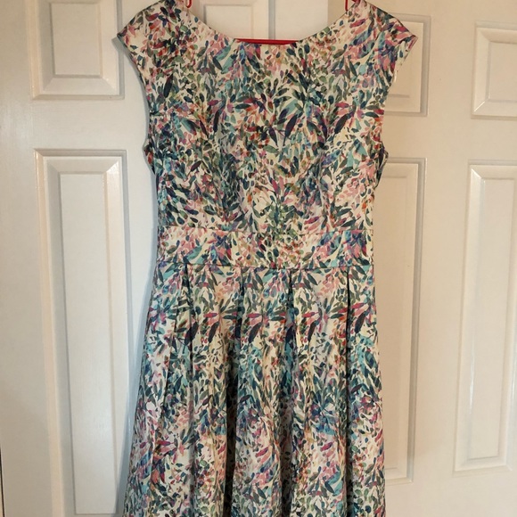 Closet Dresses & Skirts - Mod Cloth Dress